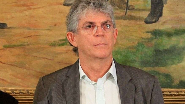 Ricardo Coutinho vai presidir Comissão Provisória do PSB da Paraíba
