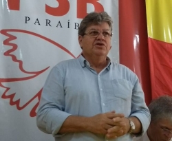 João Azevêdo não vai a Brasília, mas encaminha carta a executiva nacional do PSB
