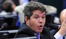 Líder do PSL chama Bolsonaro de “vagabundo” e diz que vai implodir o presidente