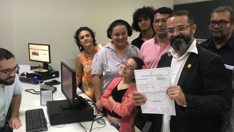 PSOL: Tárcio Teixeira registra candidatura para o Governo da PB