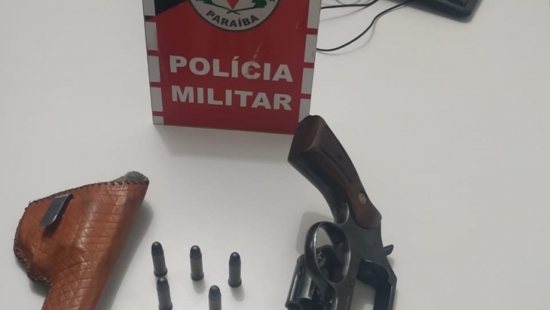 Operação Cidade Segura: Polícia prende homem e apreende arma de fogo em Sousa