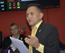 Vereador Jucinério Félix propõe e Câmara de Cajazeiras debate suicídio 