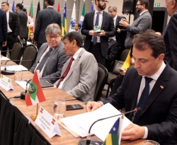 João Azevêdo discute reforma da Previdência com governadores e ministros 