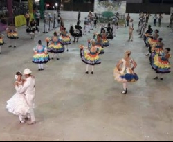 Fuminc 2018/2019: Quadrilha junina mantém tradição do período em Cajazeiras