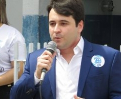 Populares reclamam que prefeito de Piancó abandonou a cidade e que administra de João Pessoa