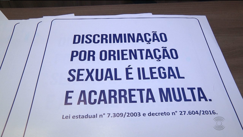 Justiça desobriga autores de ação a afixar placa em seus estabelecimentos sobre discriminação sexual