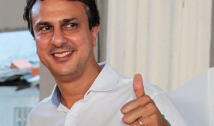 Camilo Santana está no ranking dos governadores mais bem avaliados, diz site Congresso em Foco 