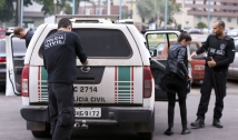 Polícia combate exploração sexual contra crianças na internet e em Campina Grande são cumpridos três mandados