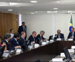 João Azevêdo discute MP 868 e ações para Educação com presidente Jair Bolsonaro