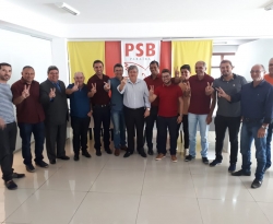 Prefeito de Maturéia declara apoio à pré-candidatura de João Azevedo