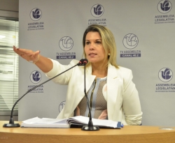 Jane Panta é empossada na Assembleia Legislativa da Paraíba