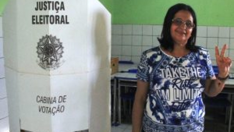Neide é eleita prefeita de Umari e em Santana do Cariri, prefeito eleito vence com diferença de 15 votos