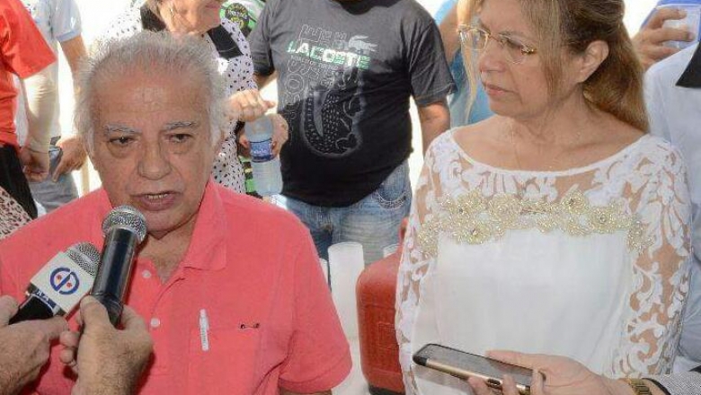 Diretor de Rádio em Cajazeiras nega desentendimento com governador RC: "Só fofoca"