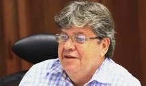 João Azevêdo assina protocolo de intenções para instalação de estaleiro em Lucena