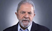 Justiça Eleitoral nega direito a Lula de votar na carceragem da PF