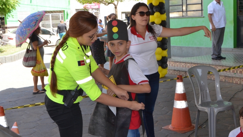 Cajazeiras: SCTrans realiza atividades dentro da Semana Nacional do Trânsito