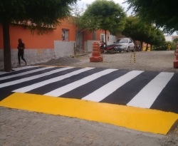 SCTrans constrói faixas elevadas em frente a escolas infantis da zona norte de Cajazeiras