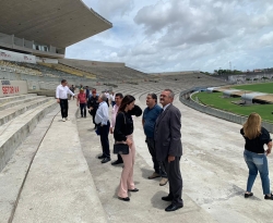 Comissão vistoria estádio Almeidão e interdita arquibancada sombra 