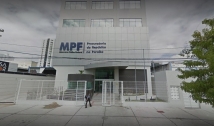 MPF vai investigar Pastor Estevam por “palanque eleitoral” em igreja para Jair Bolsonaro