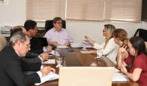 João Azevêdo discute melhorias no sistema socioeducativo com representantes do Judiciário e MP