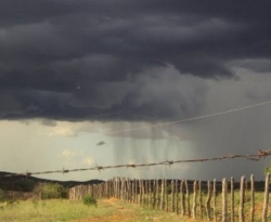 Inmet emite alerta para perigo potencial de chuvas fortes na Paraíba