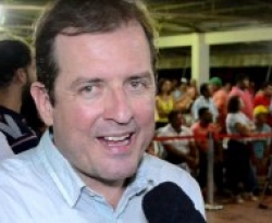Tyrone rechaça insinuações de radialista cajazeirense sobre coordenação de campanha e Operação Calvário
