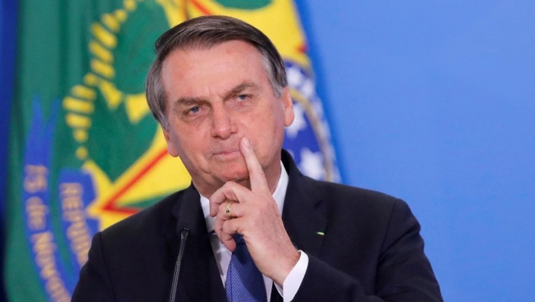 “Estamos fazendo o possível para baratear o preço do combustível”, diz Bolsonaro