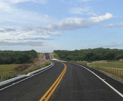 Governo inaugura último trecho da rodovia Anel do Cariri nesta sexta-feira