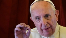 Papa Francisco pede que incêndios na Amazônia 'sejam controlados o mais rápido possível' 