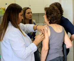 Gripe já matou 99 pessoas no Brasil; vacinação segue até 31 de maio