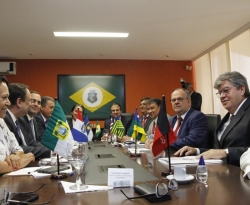 João Azevêdo representa a Paraíba e discute agenda positiva com governadores do Nordeste em Brasília