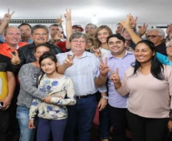 Em CG, João Azevêdo debate com representantes da agricultura familiar políticas de incentivo para o setor