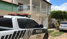 Mulher acusada de matar padrasto em Itaporanga alega que cometeu o crime para defender a mãe