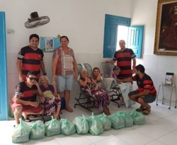 Consulado Nação CZ entrega cestas básicas e mantém vivo projeto social 