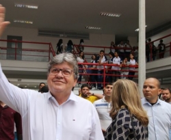 João Azevêdo: "Quem estiver insatisfeito comigo, pode romper com o governo"