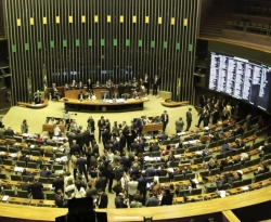 Câmara rejeita destaques e aprova reforma da Previdência em 2º turno; oito paraibanos votaram a favor
