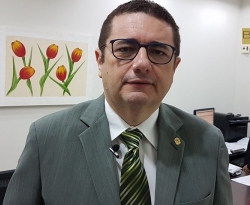 Sousa: vereador Cacá Gadelha grava áudio e contesta enquete que aponta liderança de Myriam Gadelha