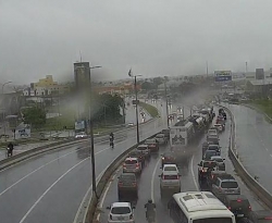 Alerta de chuva e ventos fortes continua para 64 municípios paraibanos