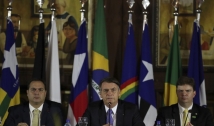 Visita de Bolsonaro à Bahia acirra tensão com governadores do Nordeste