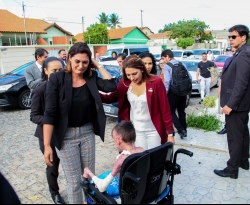 Michelle Bolsonaro conclui visita a Campina Grande com agenda marcada por forte emoção