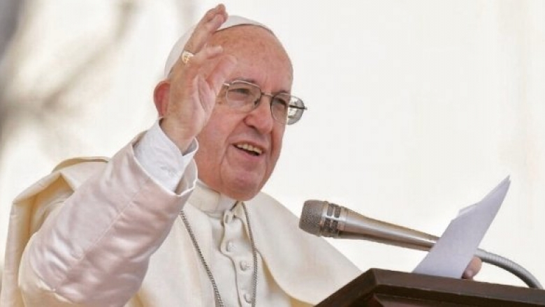 Papa Francisco torna obrigatória denúncia de casos de abuso a autoridades eclesiásticas