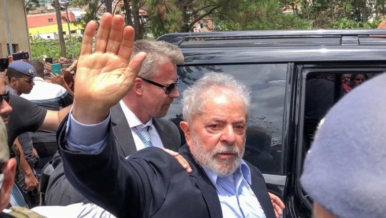 Lula foi proibido de falar em público para ir ao velório do neto em SP