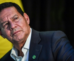 Bolsonaro sofre primeira derrota e Câmara aprova anulação de decreto sobre sigilo