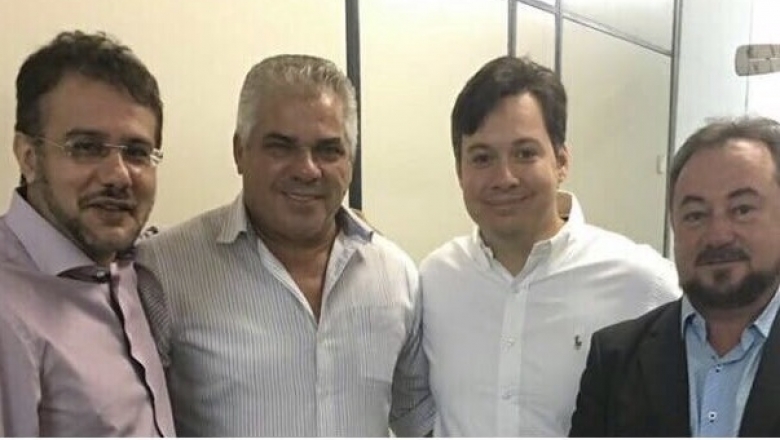 Jr. Araújo se reúne com cúpula do PSB em JP e dá sinais de aproximação com grupo de RC