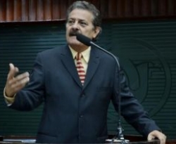 Depois de 12 anos á frente do PSL, Tião Gomes é destituído do cargo