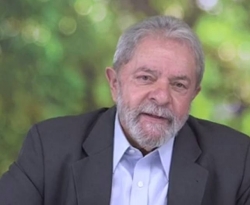 Em vídeo, Lula deseja feliz Natal e espera que 2018 seja de ‘mais harmonia’