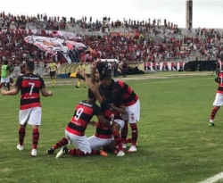 Campinense bate Treze e Sousa vence Desportiva em Guarabira; o time sertanejo enfrenta o Botafogo na repescagem