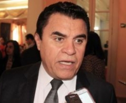 Câmara Federal corta cota parlamentar de Wilson Santiago