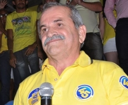 Uiraúna: aliados de Bosco Fernandes aguardam decisão sobre habeas corpus e prometem festa para receber prefeito 