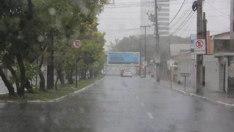 Mais de 60 cidades do Sertão podem ter chuvas intensas neste feriado, alerta relatório do Inmet